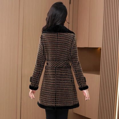 Women's Elegant Warm Coat with Collar